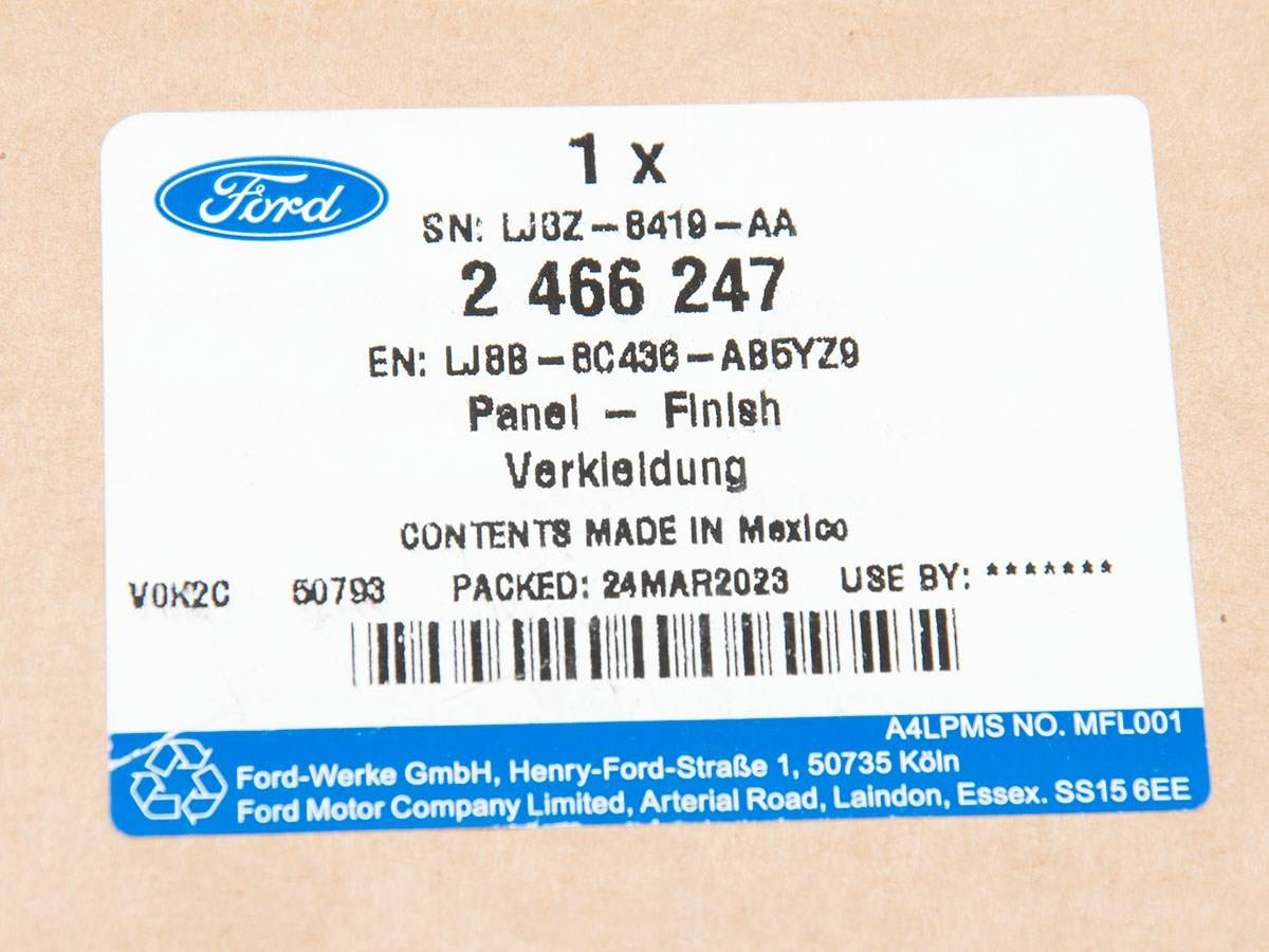 RAMKA GRILLA MUSTANG MACH-E 21- BEV TREND _ 2466247 _ LJ8B-8C436-AB5YZ9