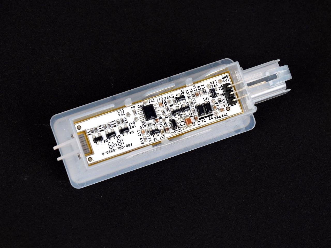 LAMPKA WNETRZA R/L KUGA 2020- EXPLORER 2019- _ 2502639 _ JL1A-13A756-AC _ JL1Z-13776-B