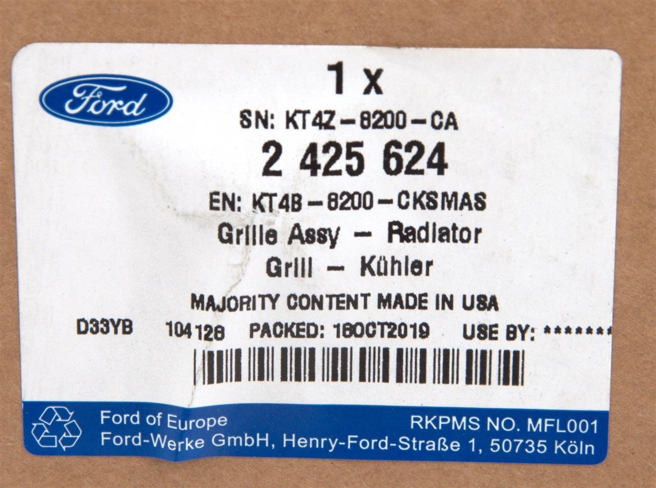 GRILL ZDERZAKA PRZÓD EDGE 2018- _ 2425624 _ KT4B-8200-CKSMAS _ KT4Z-8200-CA _ GTU_07