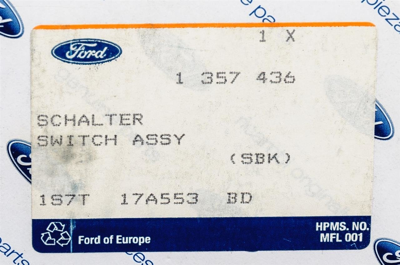 PRZEŁĄCZNIK SPRYSKIWACZY, WYCIERACZEK MONDEO 00-07 _ 1357436 _ 1S7T-17A553-BD
