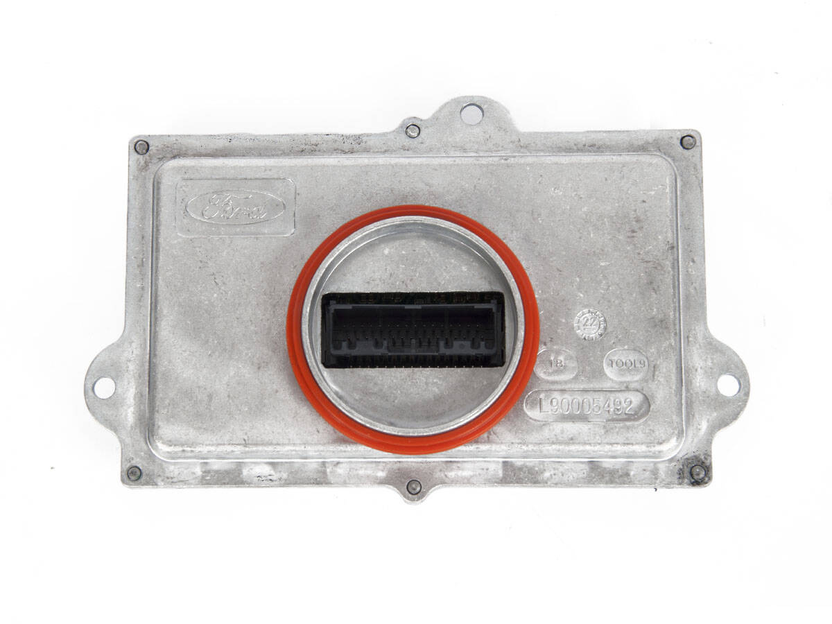 PRZETWORNICA REFLEKTORA FORD MONDEO 14-18 _ 2123719 _ DG9T-13B626-AD