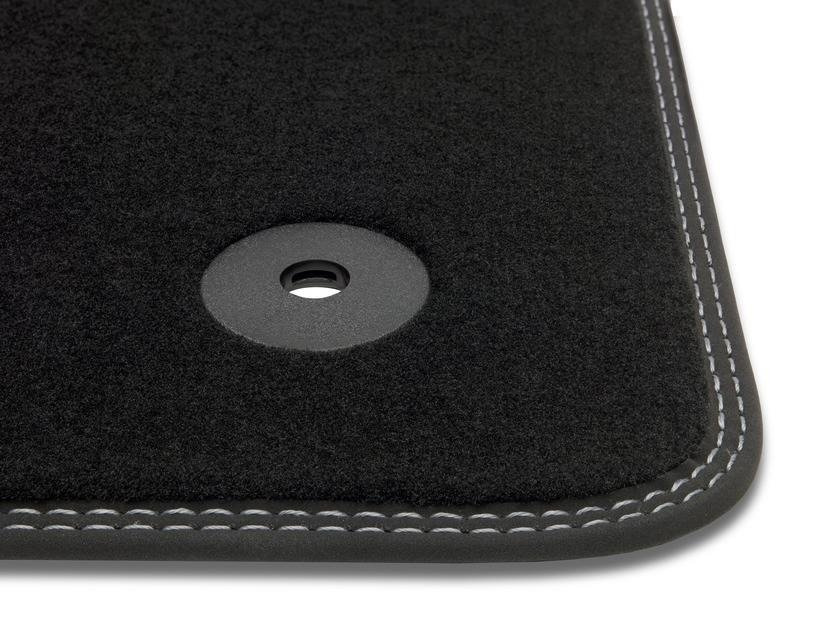 DYWANIKI WELUROWE PRZÓD FOCUS 18- Z SZARYM PRZESZYCIEM _ 2399657 _ AMJX7J-A130B18-GA37MC