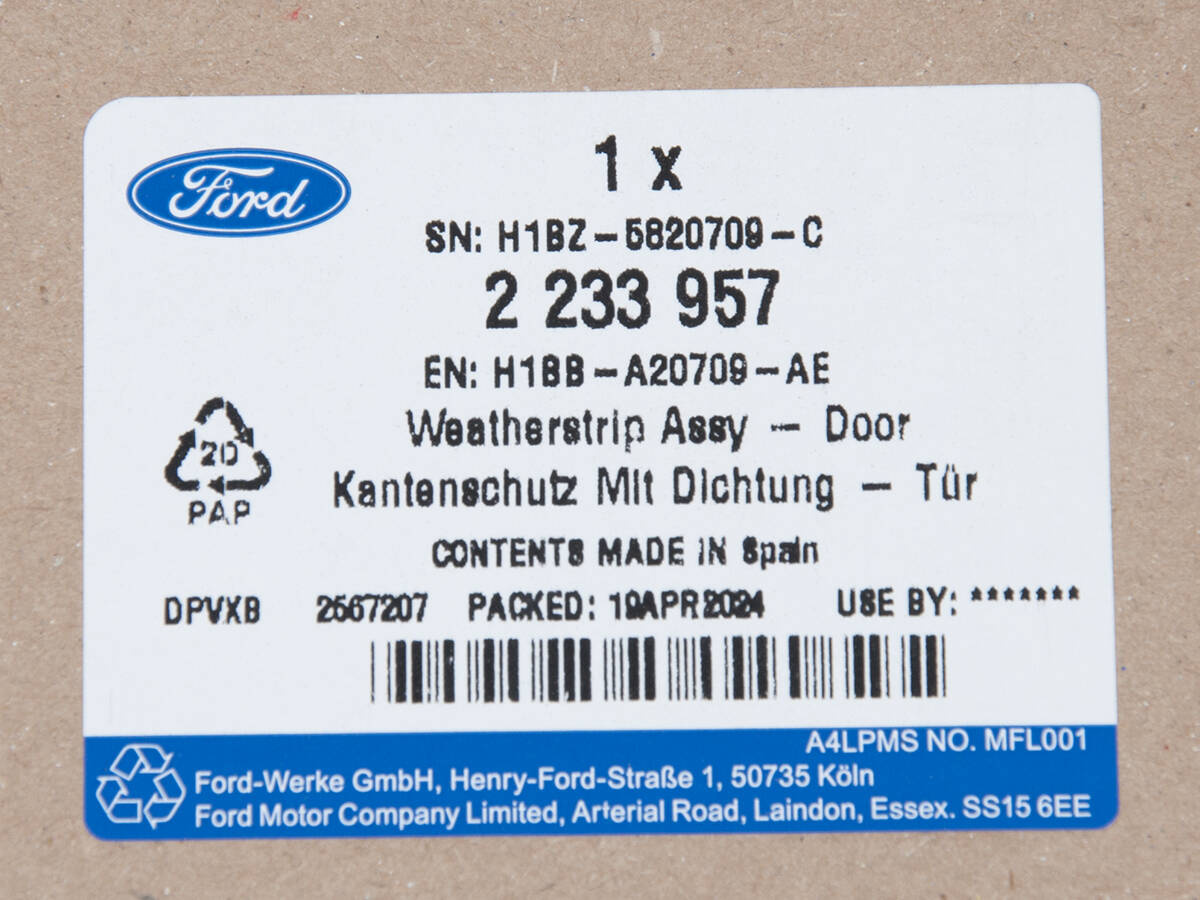 USZCZELKA LEWA OŚCIEŻNICY DRZWI PRZÓD FIESTA 17- _ 2233957 _ H1BB-A20709-AE _ GTU_07