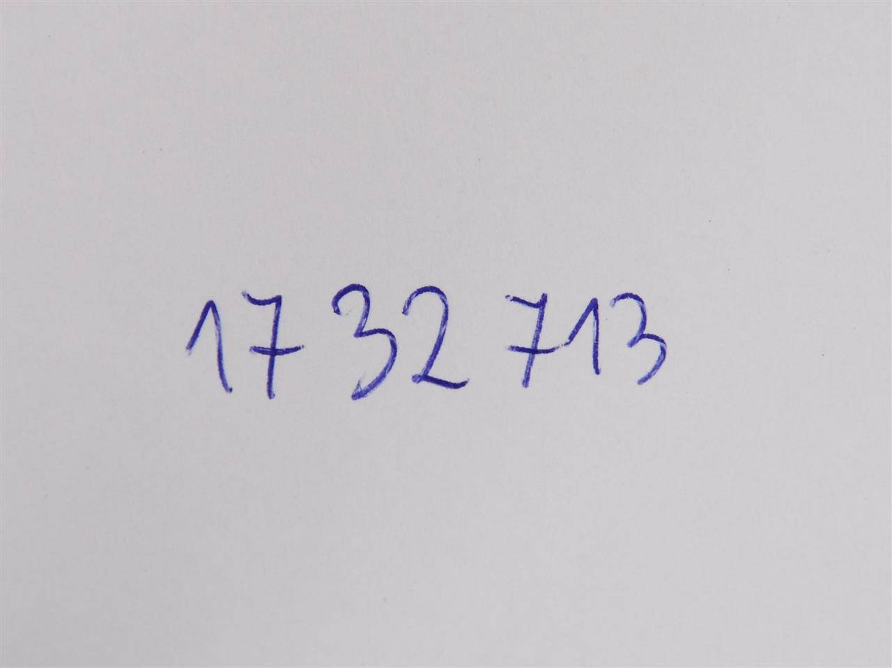 ŚRUBA M9 X 20.5MM KOŁA DWUMASOWEGO FORD OE _ 1732713 _ 8M5Q-6379-BA